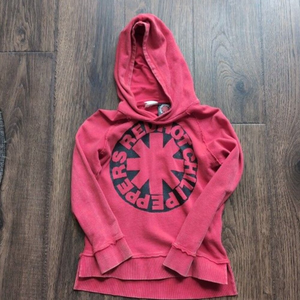Kids size 7 Red hot chili peppers.